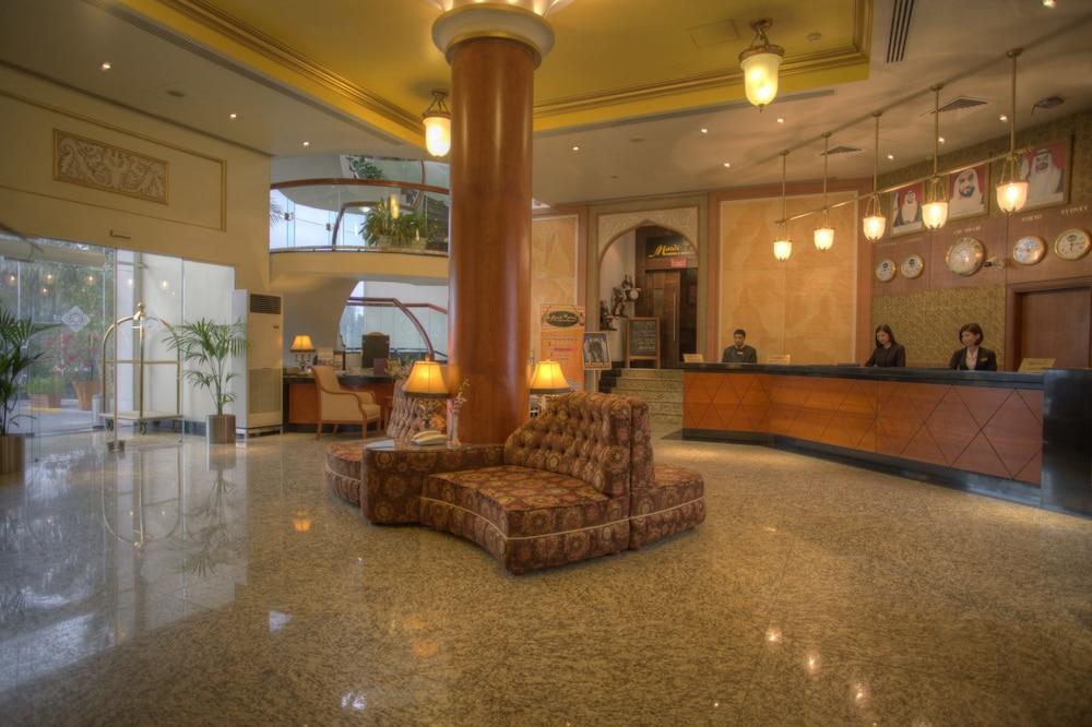 Al Diar Capital Hotel Abu Dabi Exterior foto